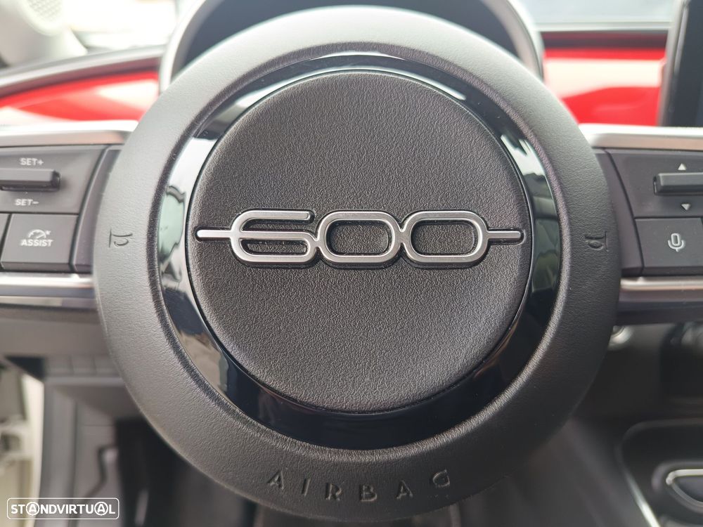 Fiat 600e 54 kWh (RED) - 19