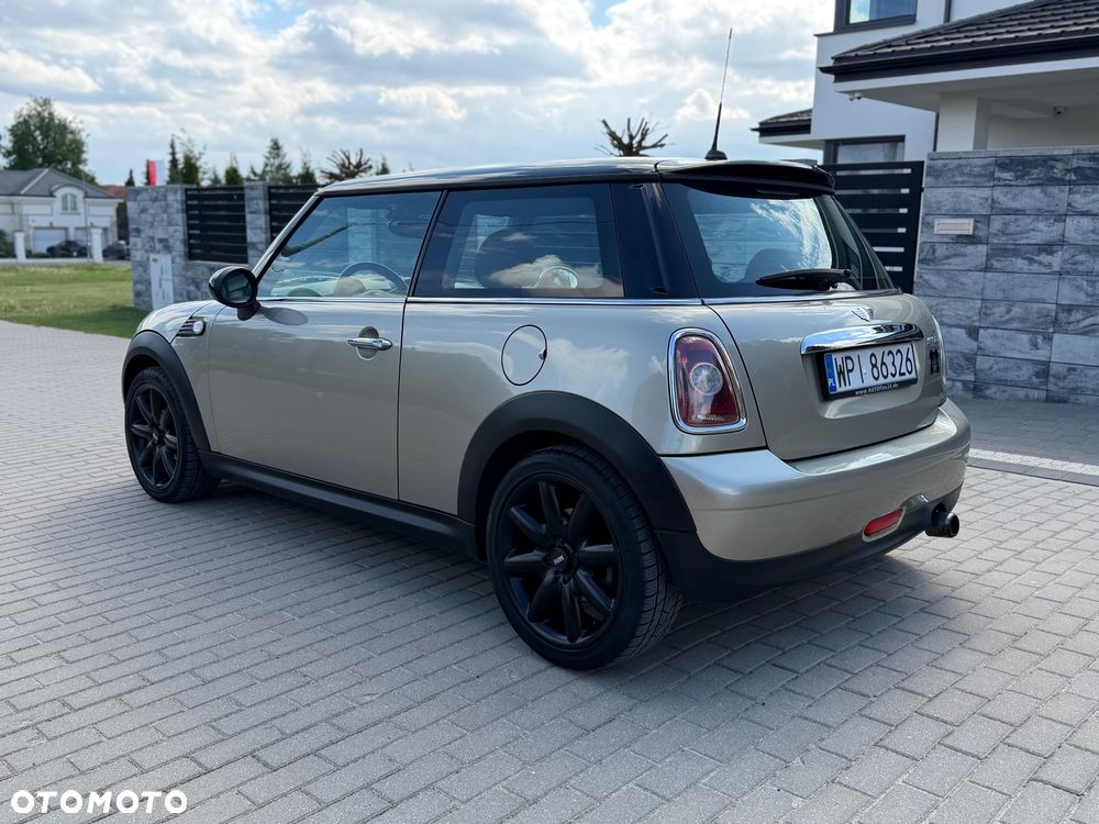 MINI Cooper 50 Mayfair - 15