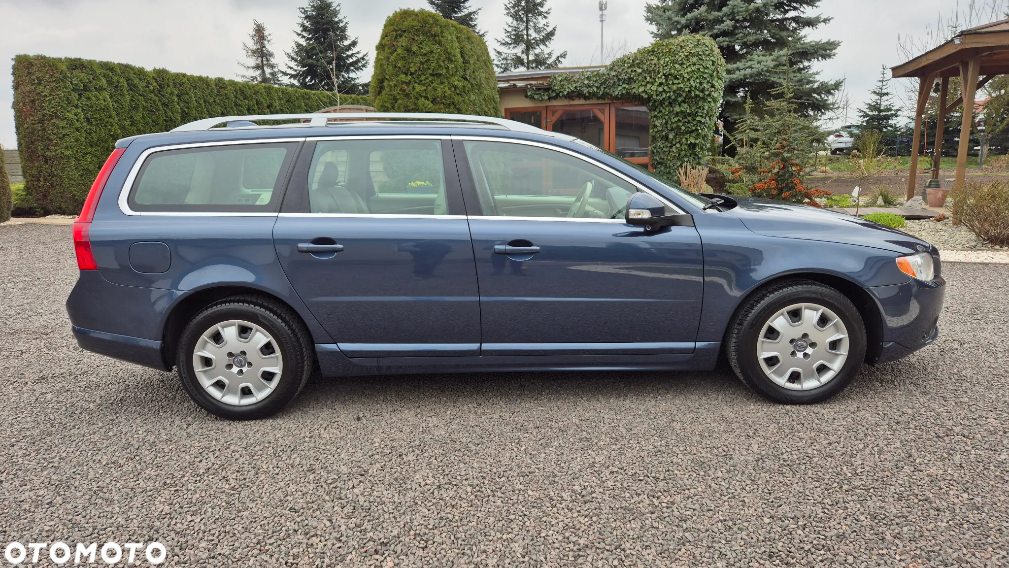 Volvo V70 T6 AWD Momentum - 8