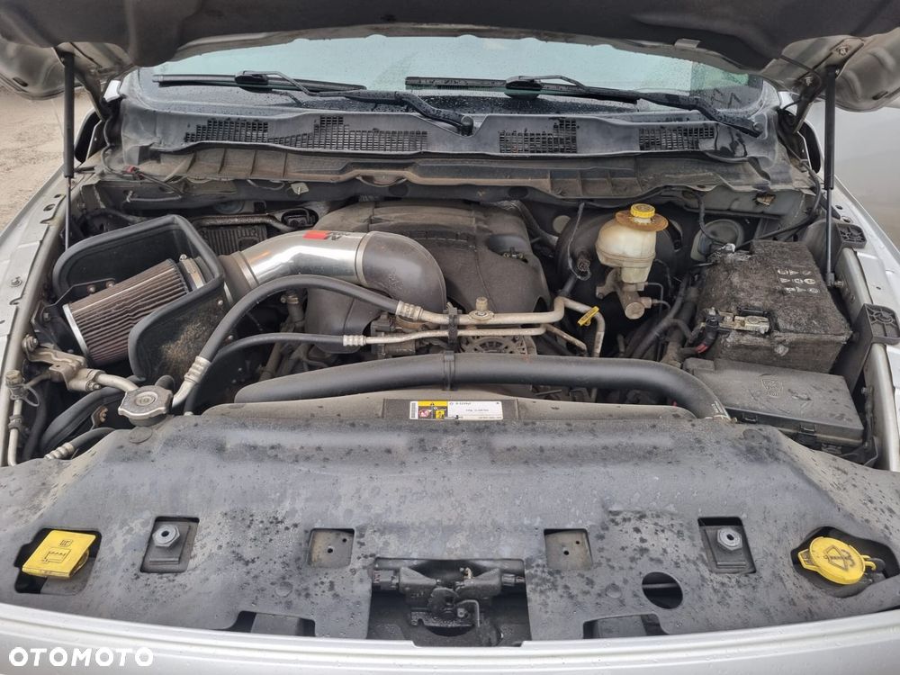 Dodge RAM 5.7 4x4 - 11