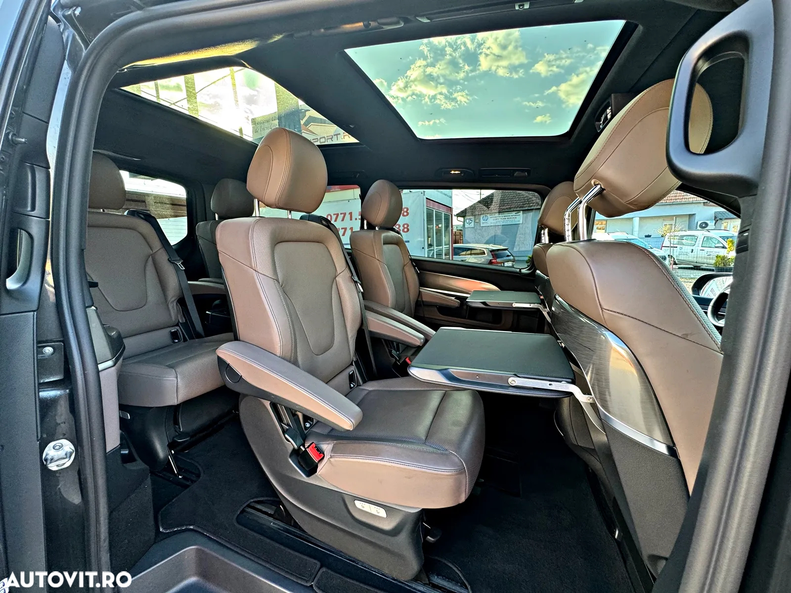 Mercedes-Benz V 300 d lang 4Matic 9G-TRONIC Exclusive Edition - 7