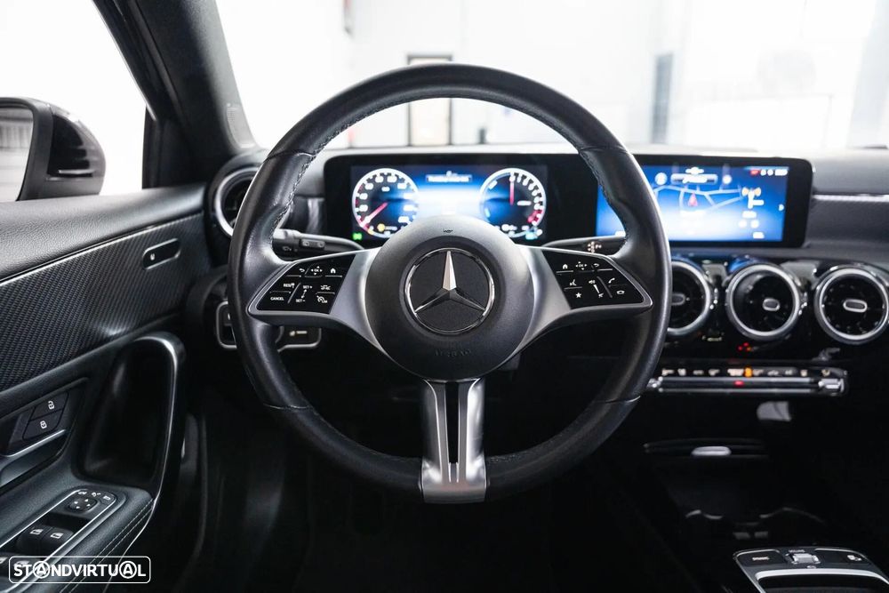 Mercedes-Benz A 250 e - 10