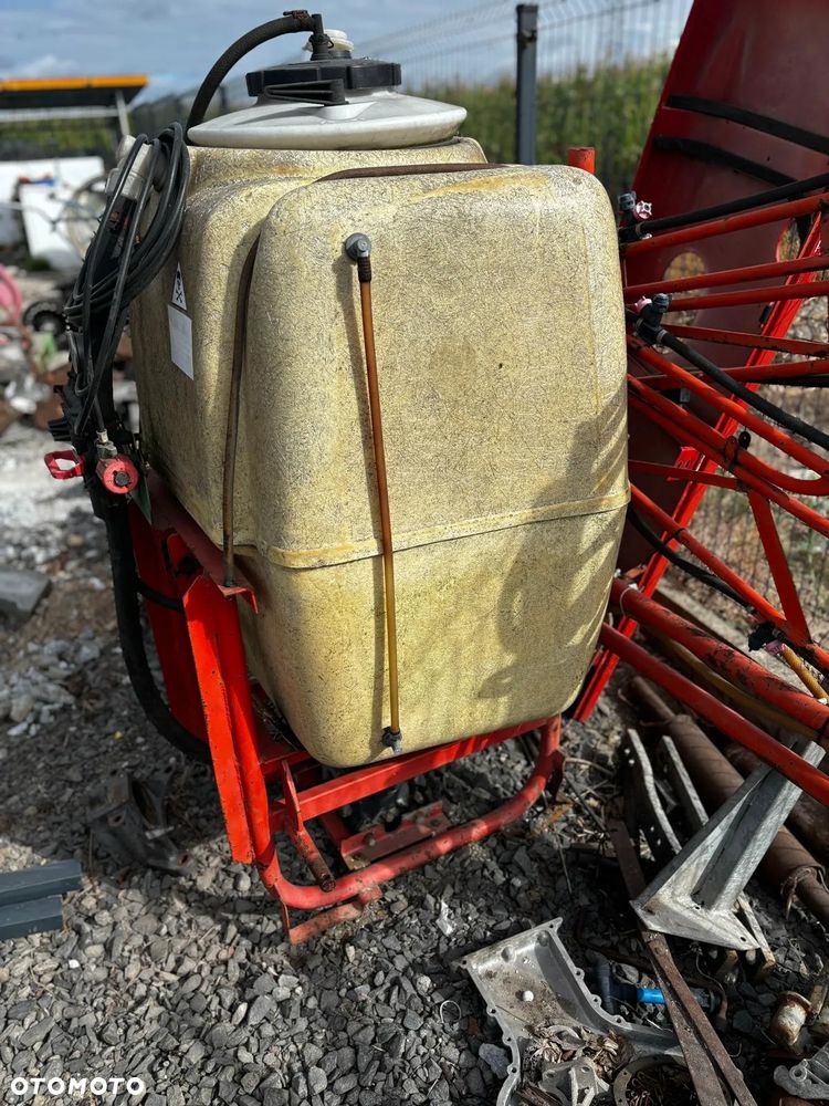 Opryskiwacz 10m szer. 400l - 4