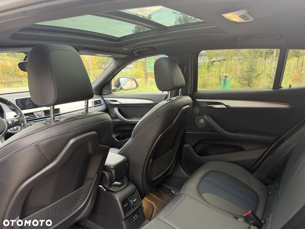 BMW X2 sDrive18i - 17