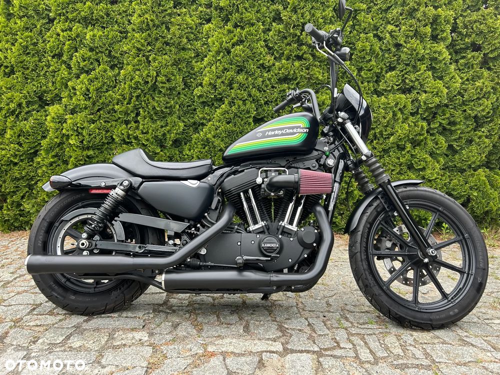 Harley-Davidson Sportster Iron 1200 - 22