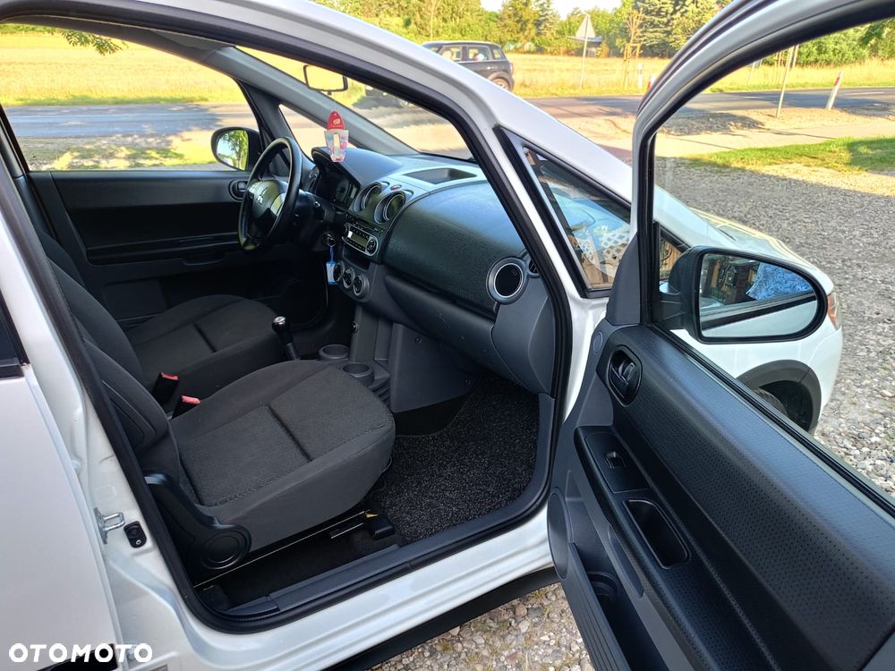 Mitsubishi Colt - 13