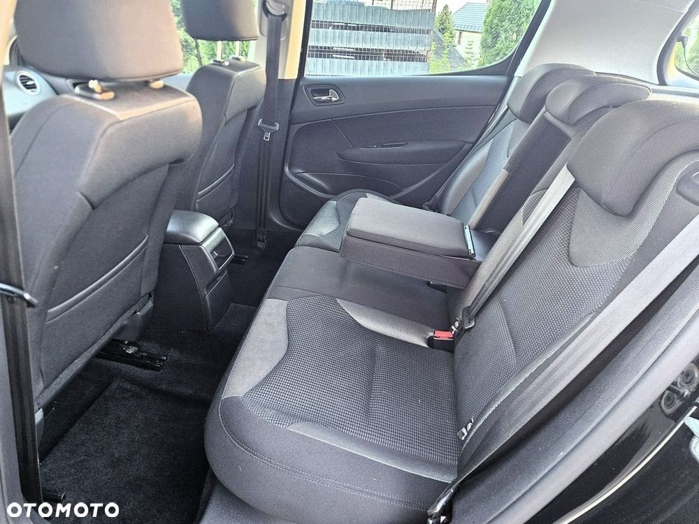 Peugeot 308 - 22