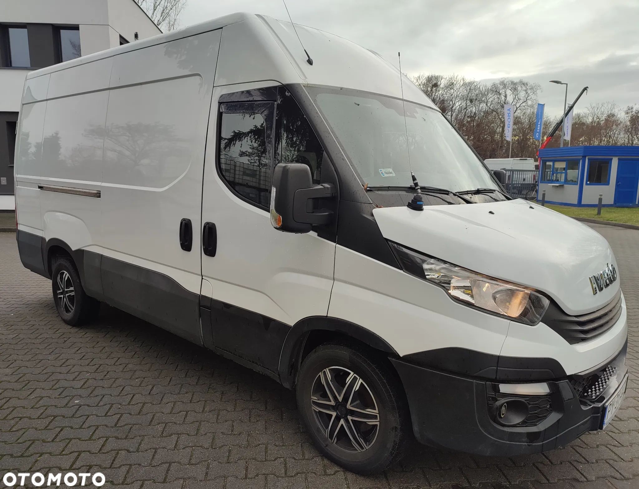 Iveco Daily średni - 1