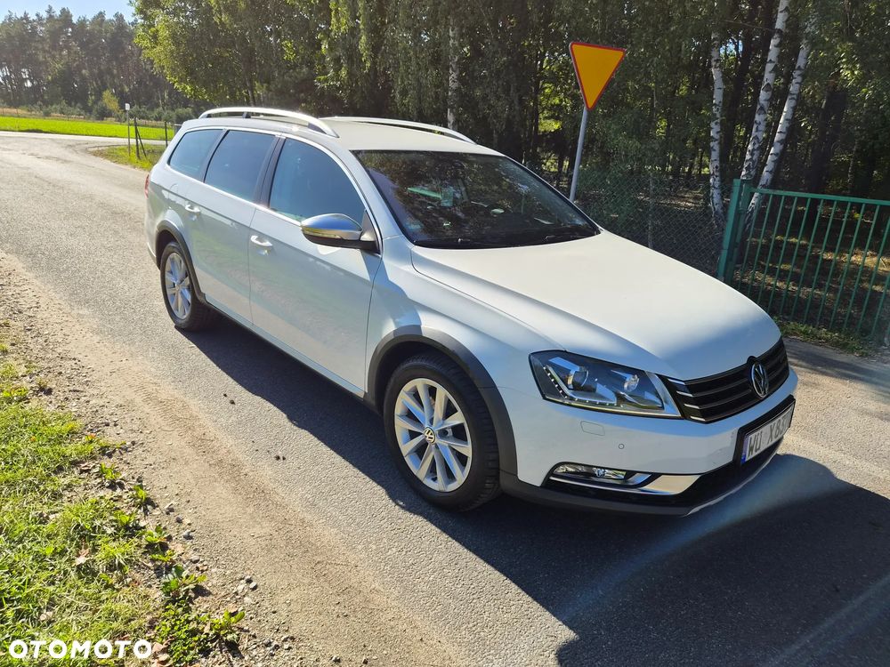 Volkswagen Passat Alltrack 2.0 TDI 4Motion DSG BlueMotion Tec - 8