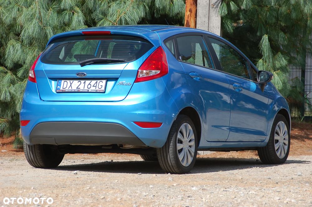 Ford Fiesta 1.25 Ghia EU5 - 25