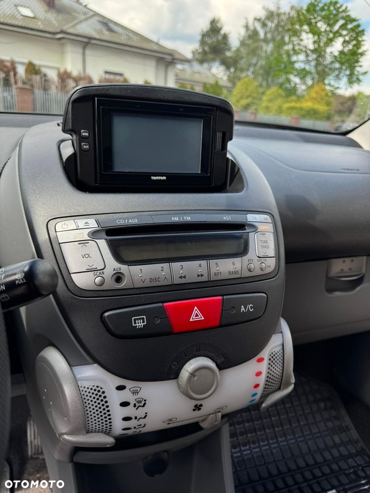 Toyota Aygo - 13