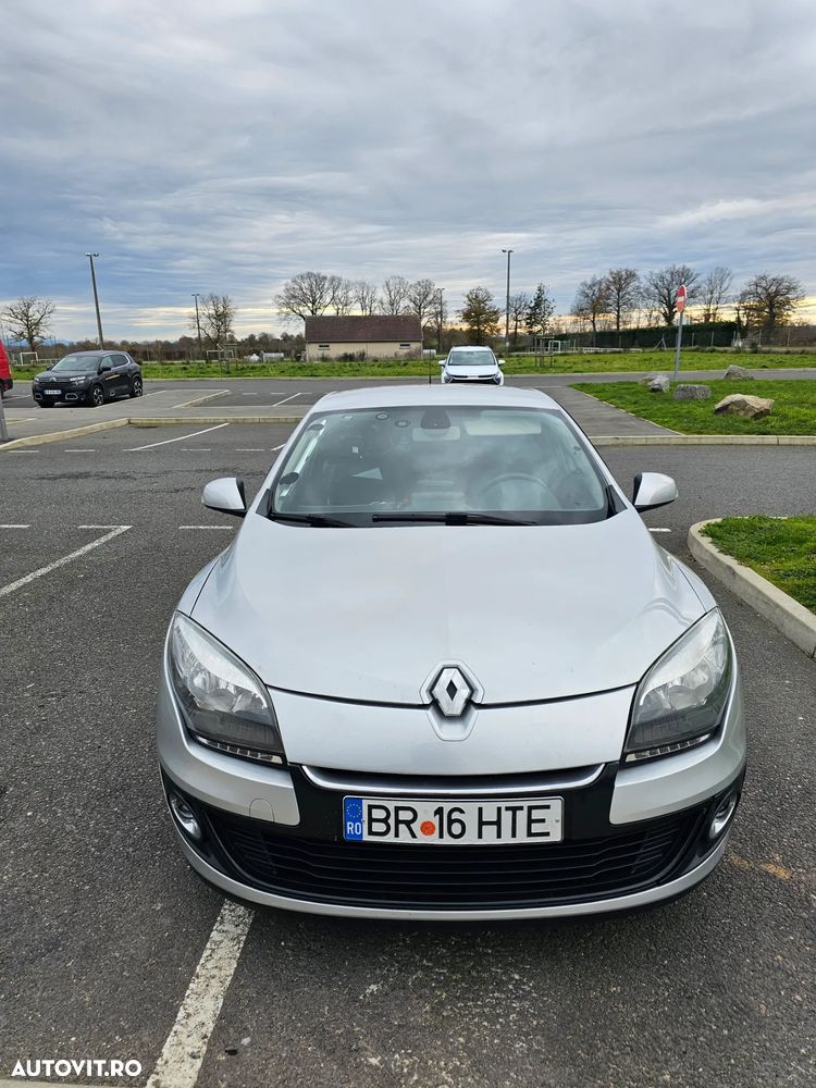 Renault Megane ENERGY dCi 110 Start & Stop Paris Business - 3