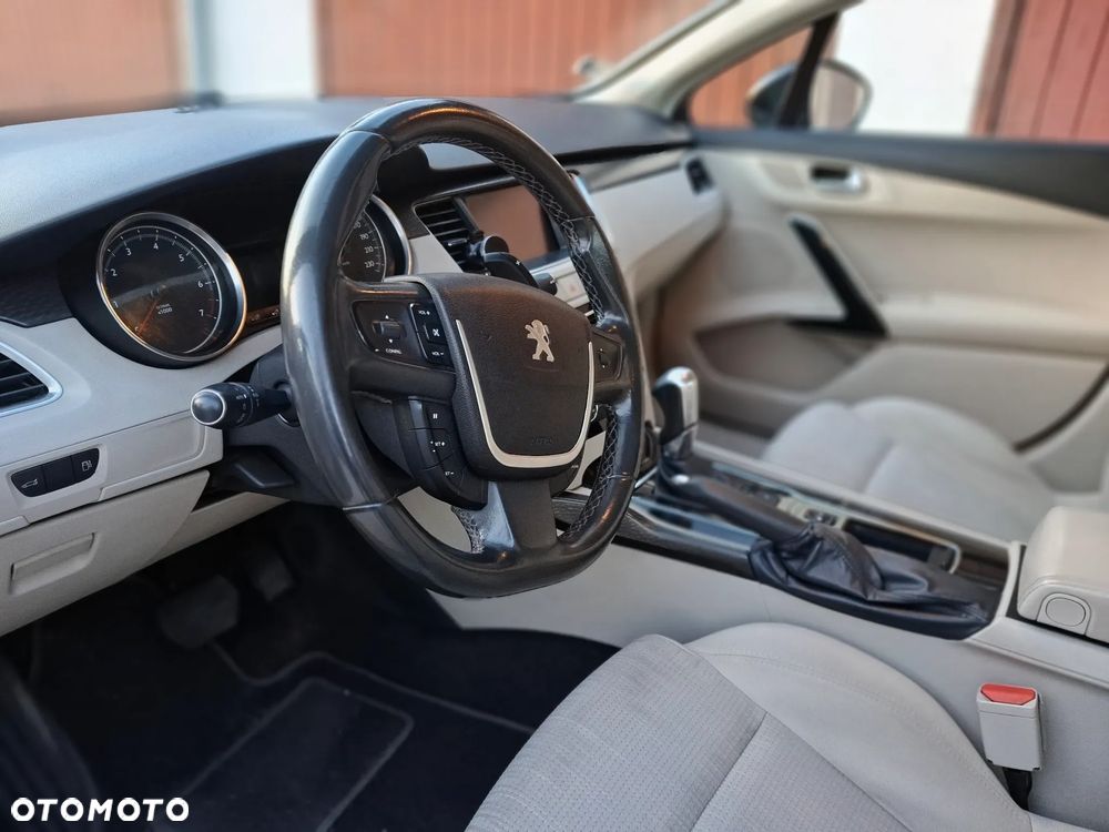 Peugeot 508 - 8