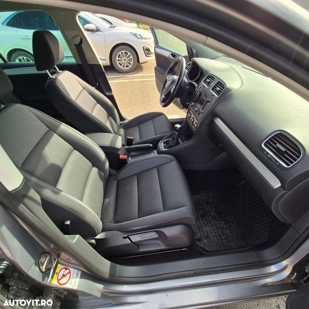 Volkswagen Golf 1.6 TDI DPF Team - 12