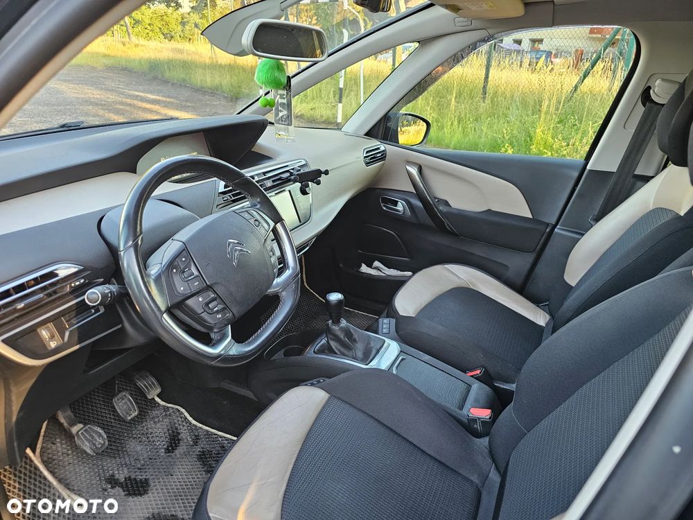 Citroën C4 Grand Picasso 1.6 e-HDi Exclusive - 11