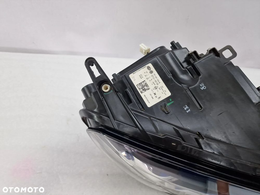 VW TOUAREG 2 II LIFT 14- PRAWA LAMPA PRZEDNIA PRZÓD BI-XENON + LED , NR 7P1941034A , NR AUKCJI LA93 - 8