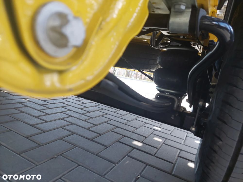 Toyota Proace MAX - 37