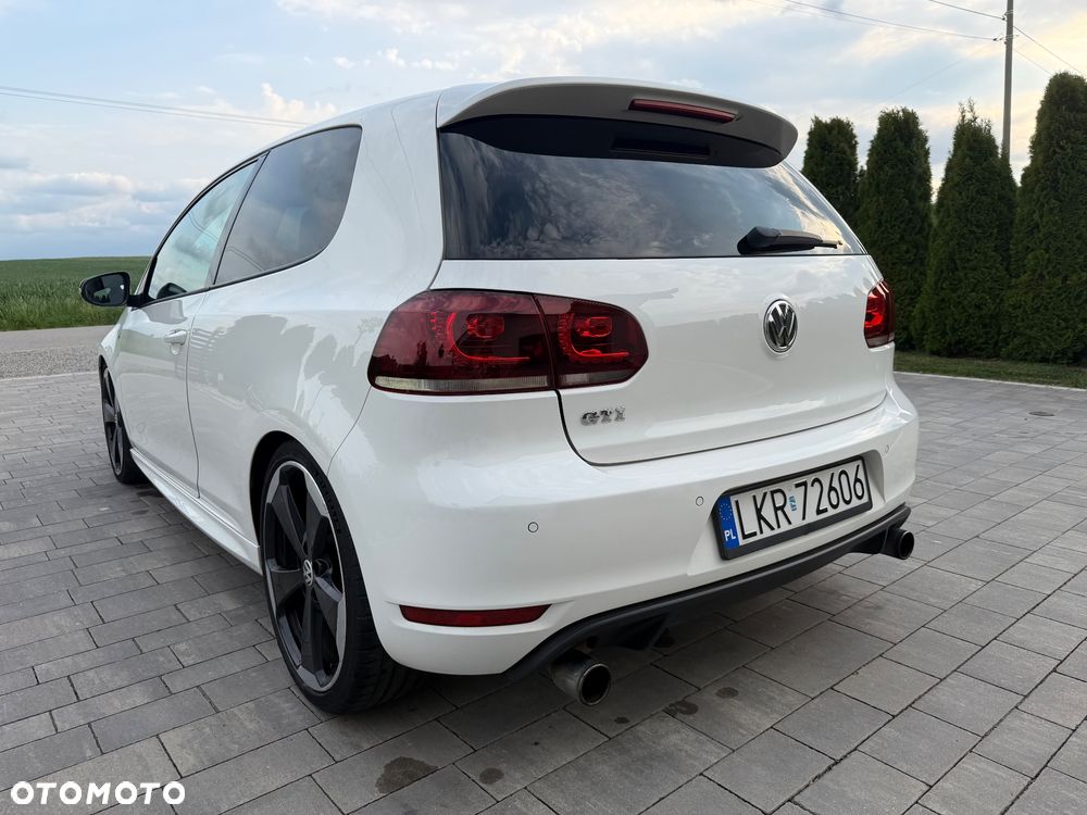 Volkswagen Golf 2.0 GTI DSG Edition 35 - 6