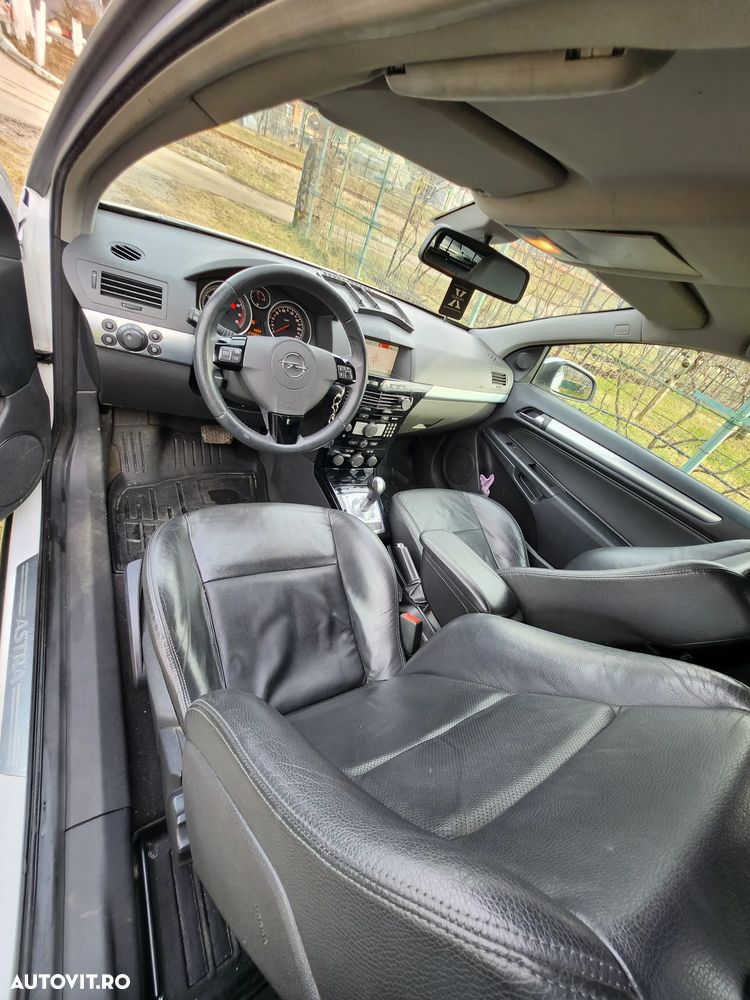 Opel Astra 1.6 Easytronic Sport - 12