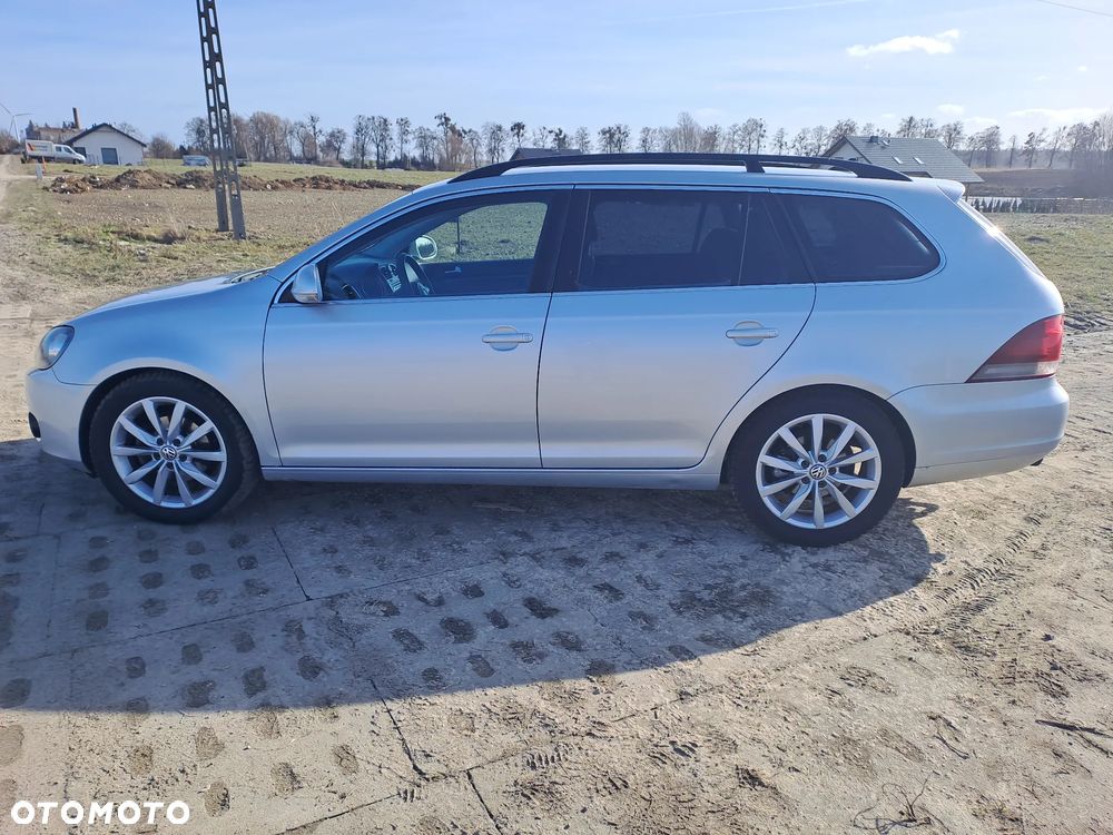 Volkswagen Golf 1.6 TDI DPF Comfortline - 8