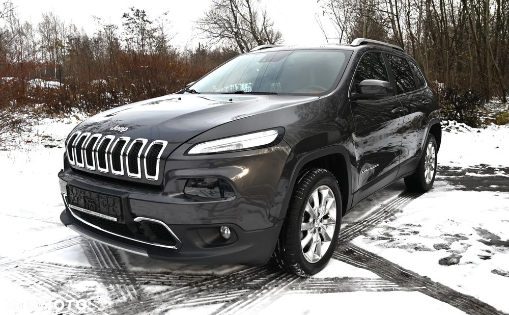 Jeep Cherokee - 3