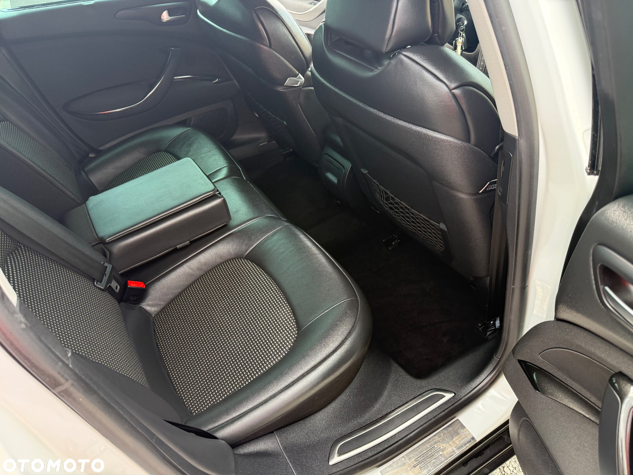 Citroën C5 Tourer BlueHDi 180 S&S EAT6 Cross Tourer - 30
