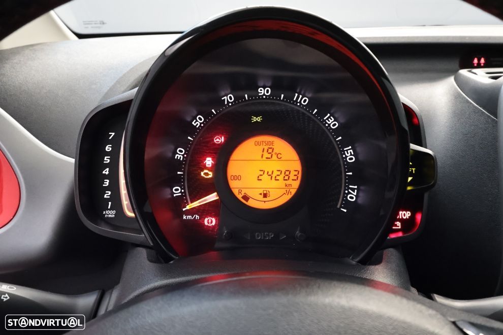 Toyota Aygo 1.0 X-Play+X-Touch - 16