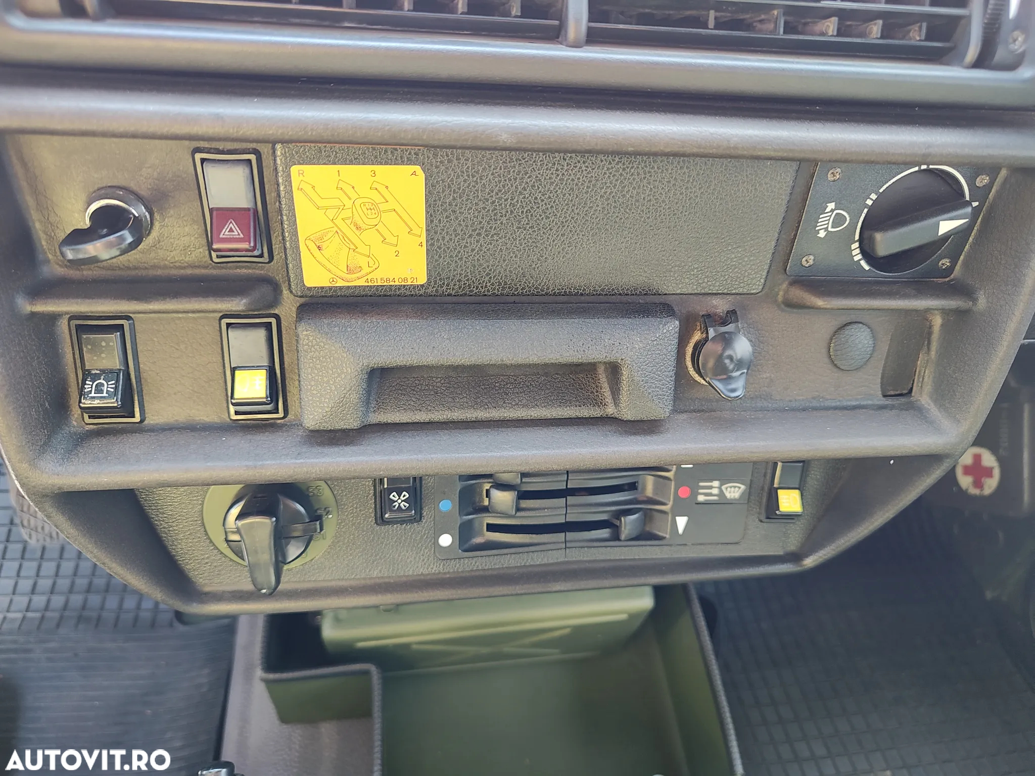 Mercedes-Benz G - 23