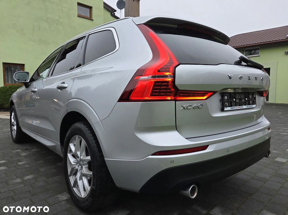 Volvo XC 60 D4 Momentum Pro - 14