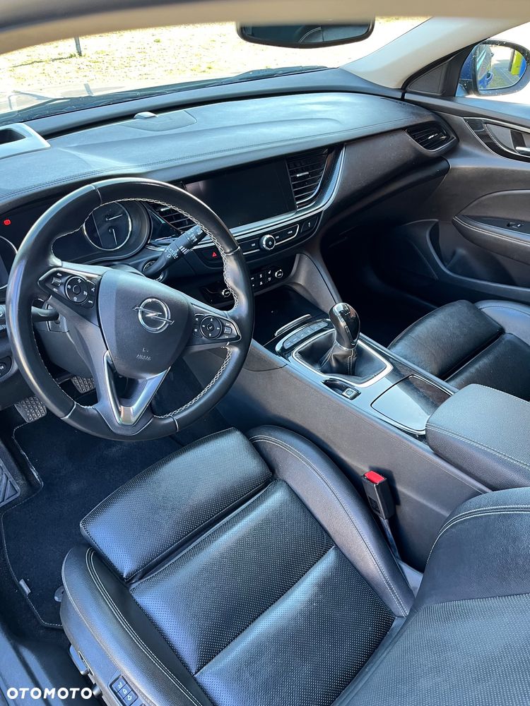 Opel Insignia 2.0 CDTI 4x4 Ultimate S&S - 10