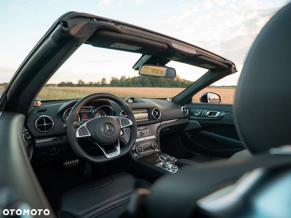 Mercedes-Benz SL 63 AMG - 14