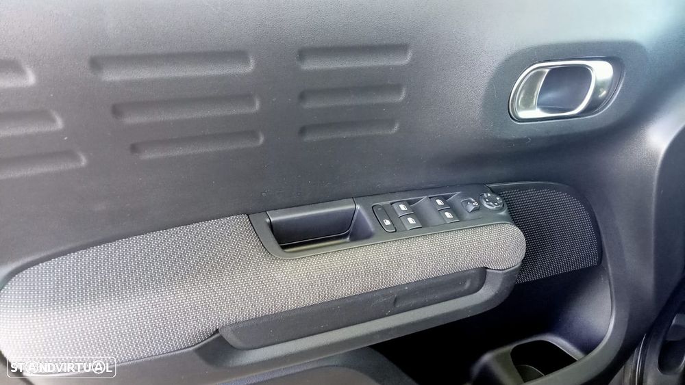 Citroën C3 Aircross 1.2 PureTech Plus - 16
