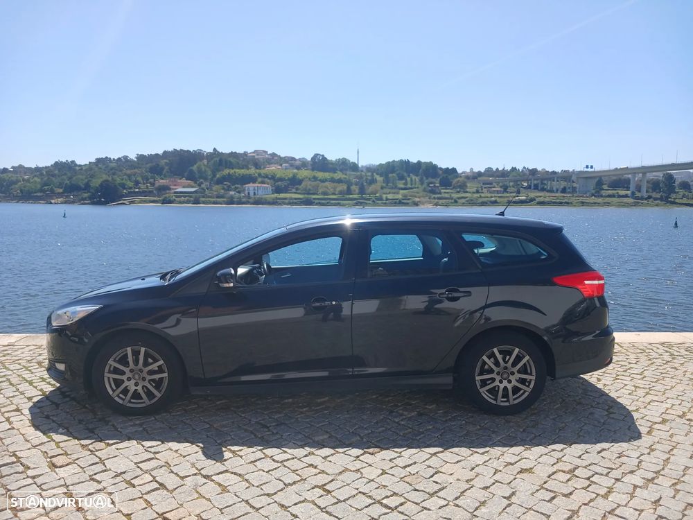 Ford Focus SW 1.5 TDCi Trend ECOnetic - 18