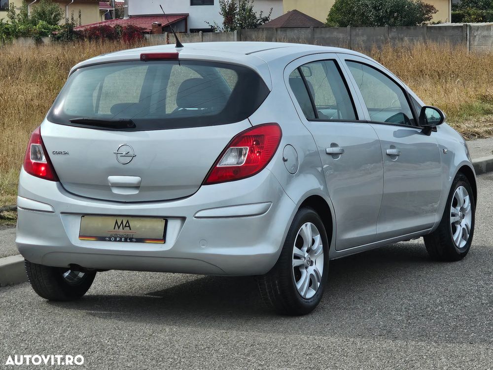 Opel Corsa - 18