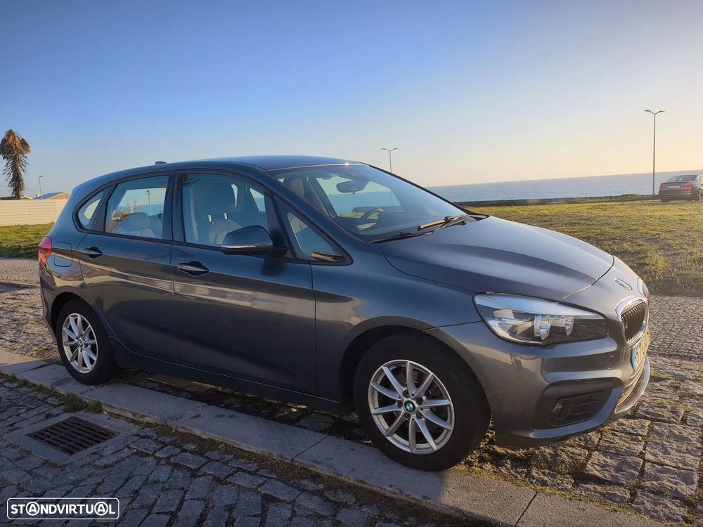 BMW 216 Active Tourer d Luxury Line - 7