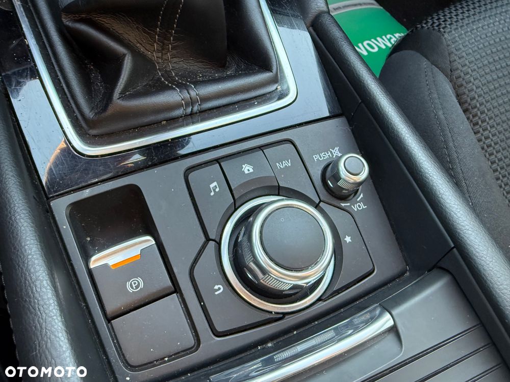 Mazda 3 - 25