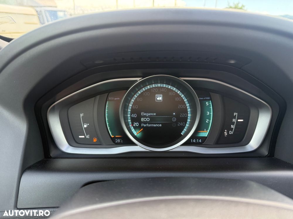 Volvo XC 60 D4 Geartronic Ocean Race - 20