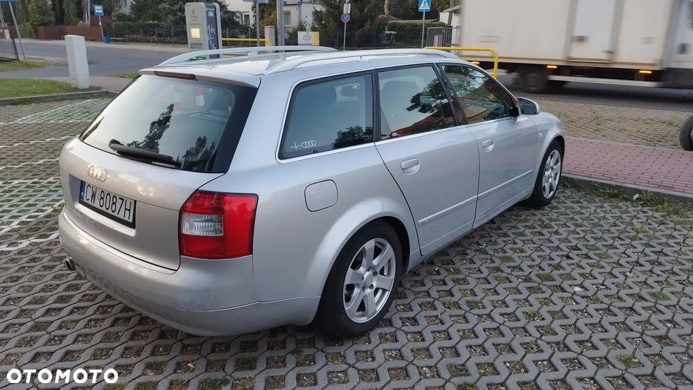 Audi A4 Avant - 6