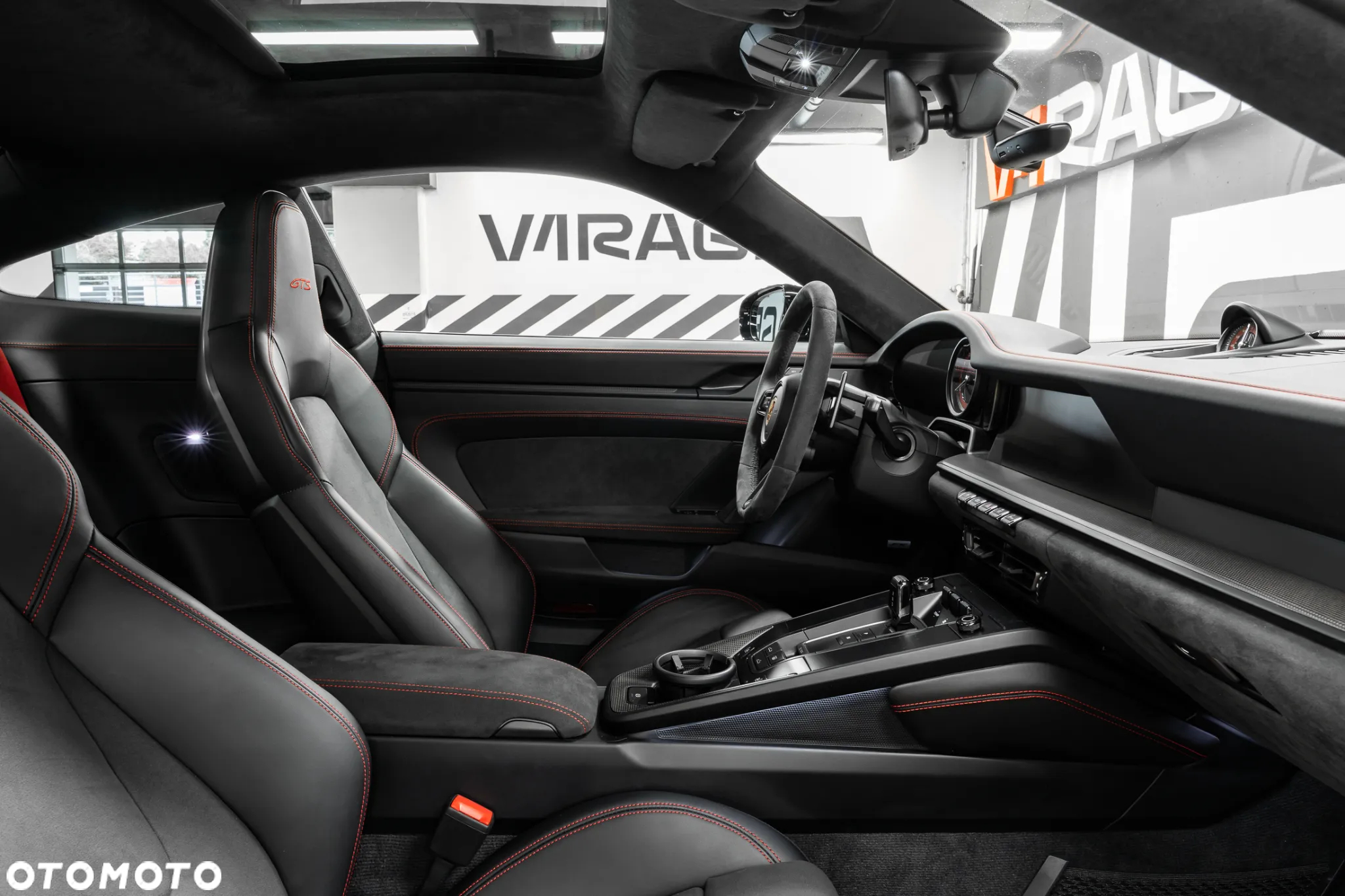 Porsche Carrera GT - 34