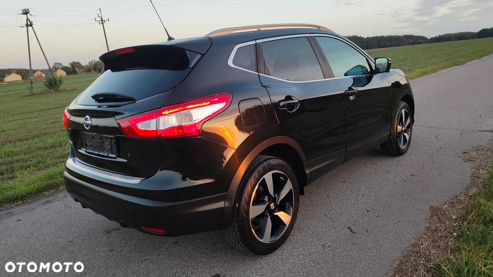 Nissan Qashqai 1.6 dCi 360 - 6