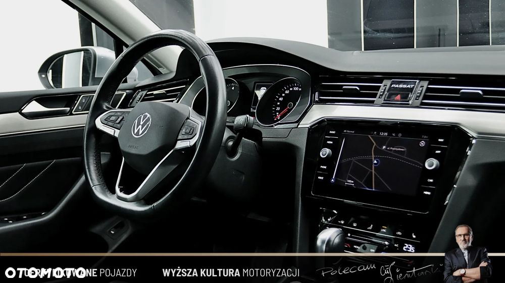 Volkswagen Passat 2.0 TSI Elegance DSG - 18
