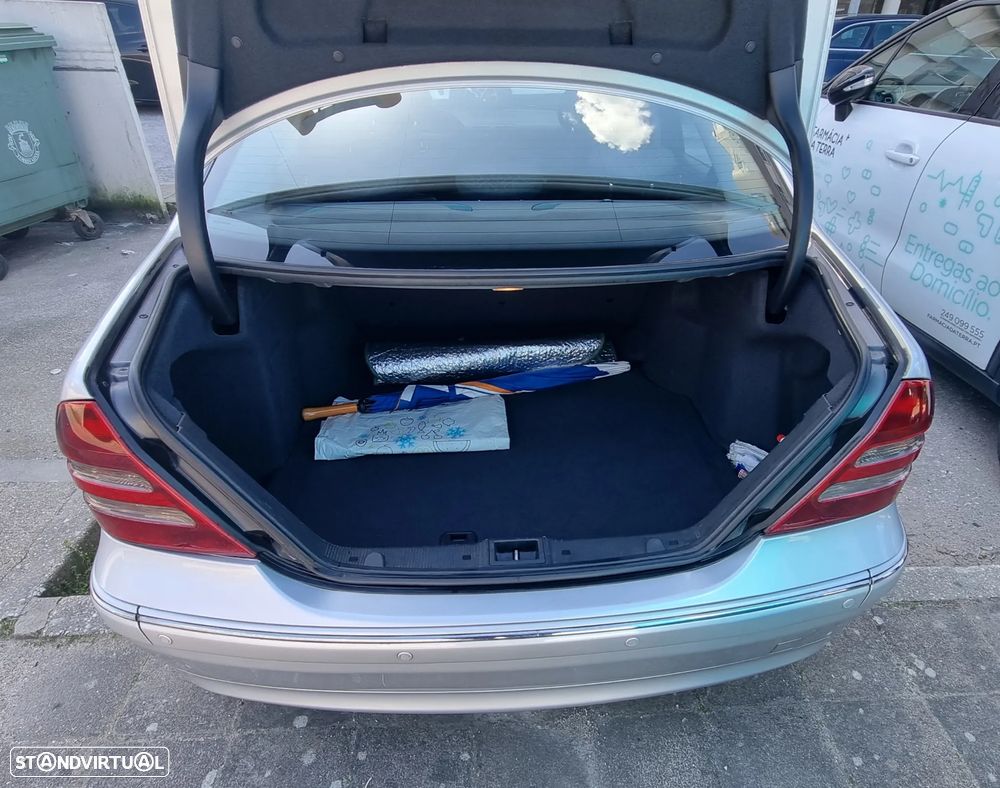 Mercedes-Benz C 220 - 14