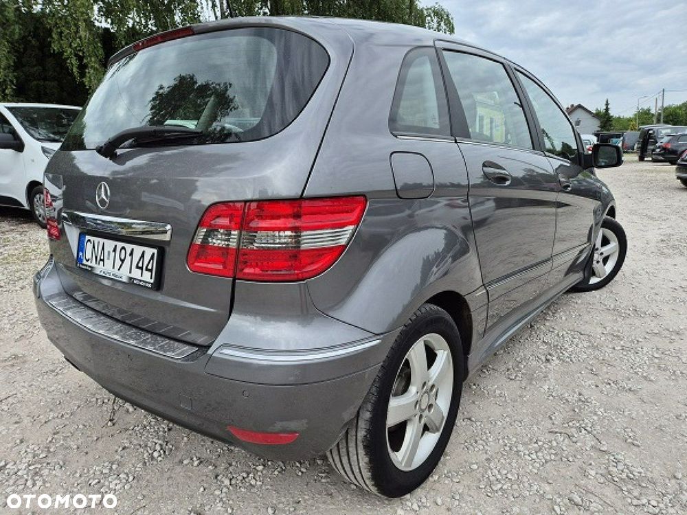 Mercedes-Benz Klasa B - 2