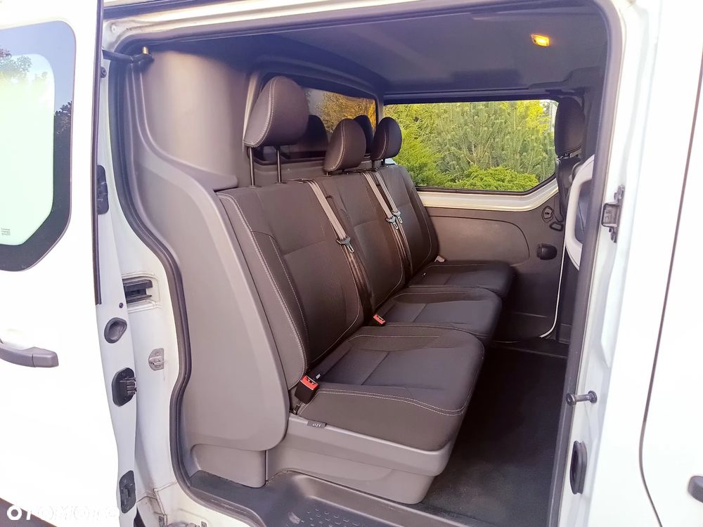 Renault Trafic - 26
