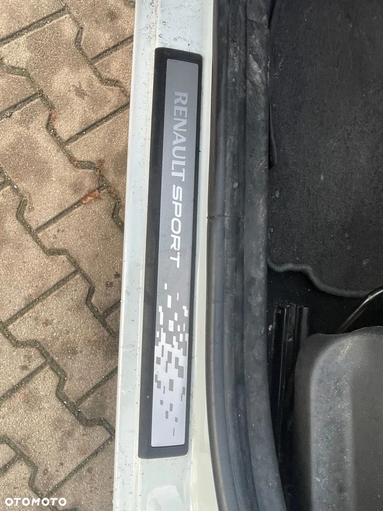 Renault Megane ENERGY dCi 110 GT LINE - 21