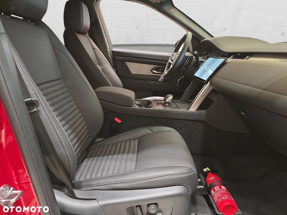 Land Rover Discovery Sport - 18