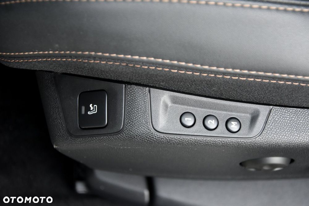 Peugeot 5008 BlueHDi 180 EAT6 GT - 25