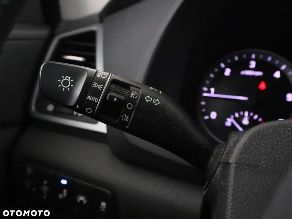 Hyundai Tucson 1.7 CRDI BlueDrive Style 2WD - 33