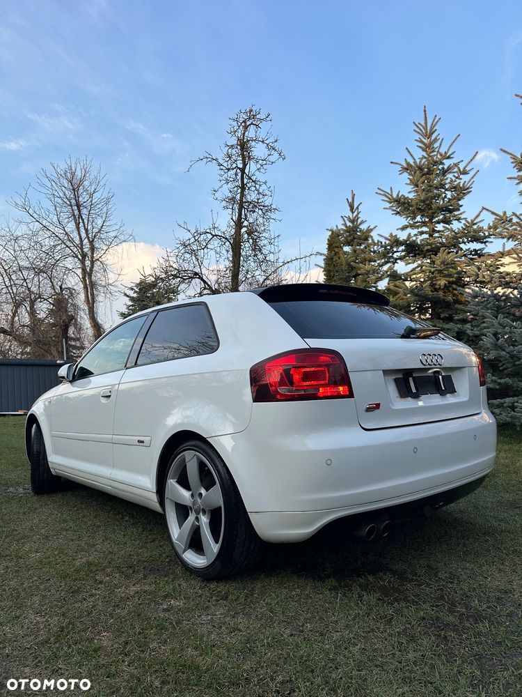 Audi A3 3-drzwiowe 1.6 S Line Sportpaket plus - 37