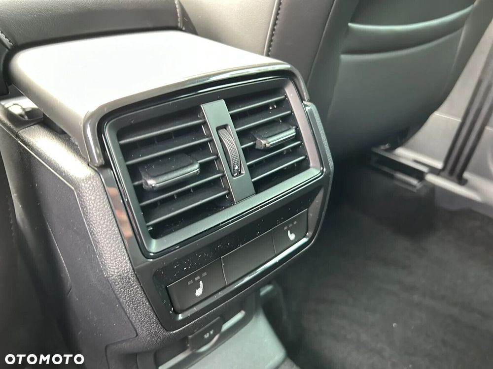Skoda Karoq - 25